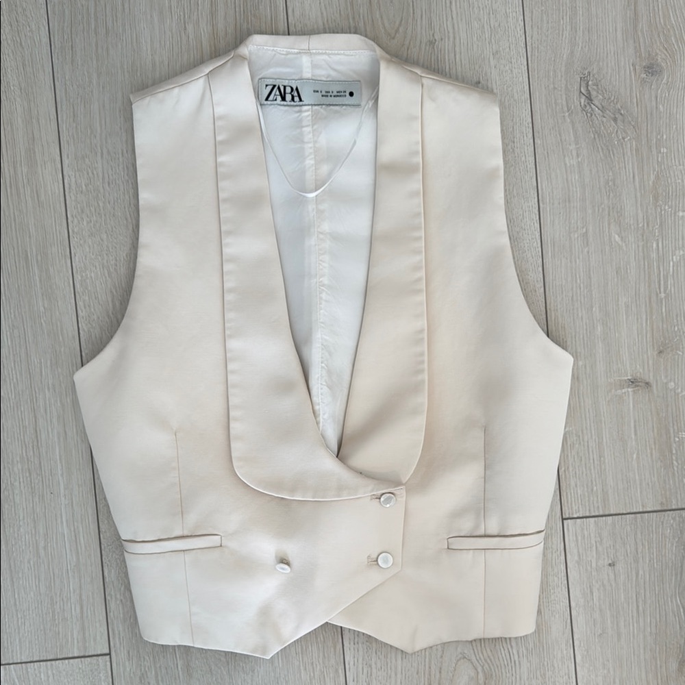 Zara Elegant Cream Vest